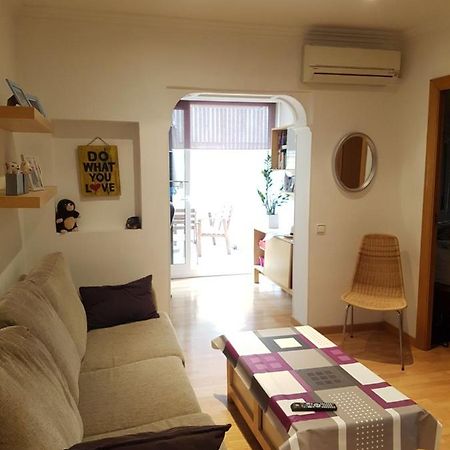 Habitacion En Piso Compartido Cerca Del Camp Nou لوسبيتاليت دي يوبريغات المظهر الخارجي الصورة