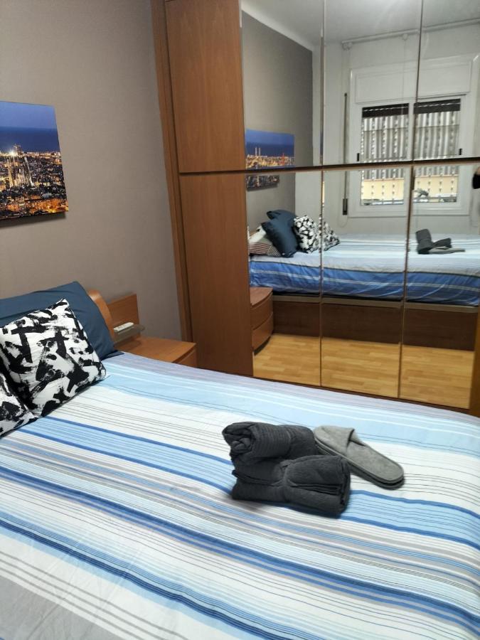 Habitacion En Piso Compartido Cerca Del Camp Nou لوسبيتاليت دي يوبريغات المظهر الخارجي الصورة